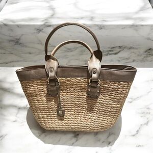 Liz Clayborne Elegant Tan and Brown Woven Tote Bag